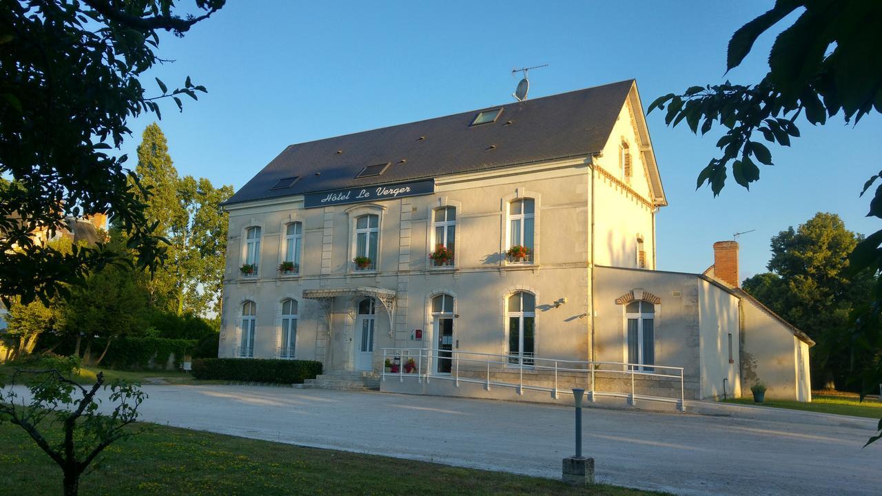 Hotel Le Verger Saint-Laurent-Nouan Exterior photo